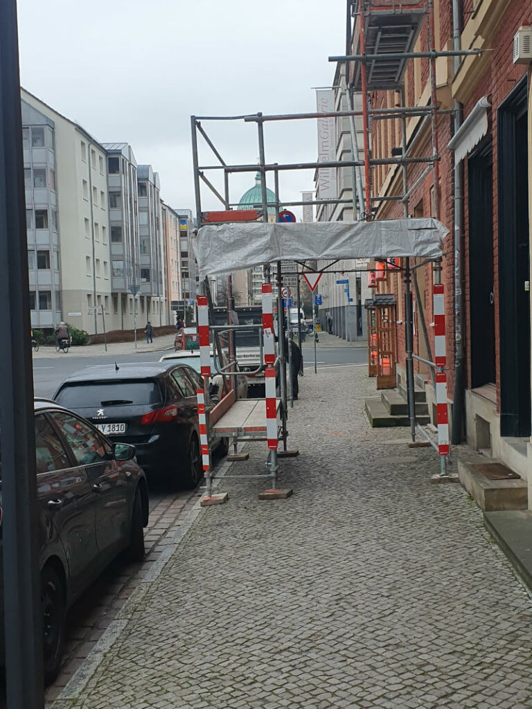 Gerüst im Holländischen Viertel in Potsdam